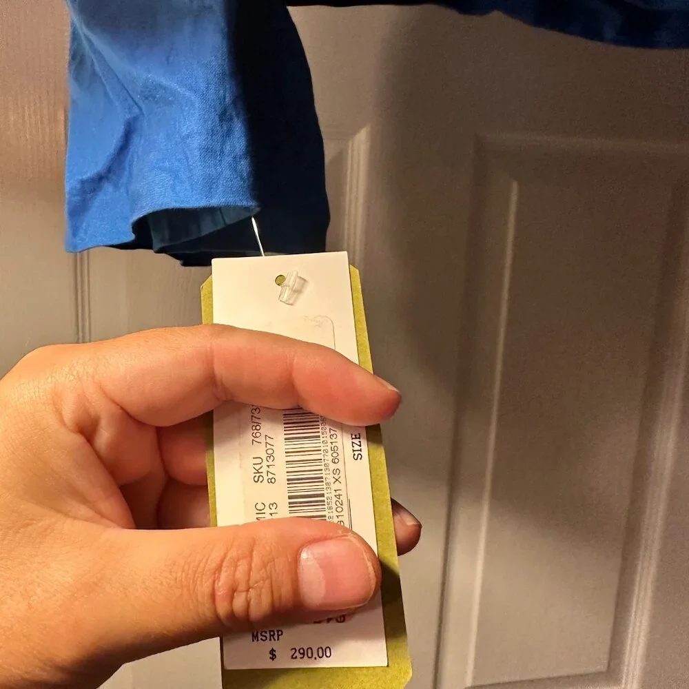 A.L.C. Blue Structured Crop Top Bell Sleeve NWT Size Petite - Picture 4 of 6